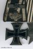 Preußen, Eisernes Kreuz 1870 II. Klasse mit Eichenlaub und Wiederholungsspange 1914, an 5er Ordensschnalle