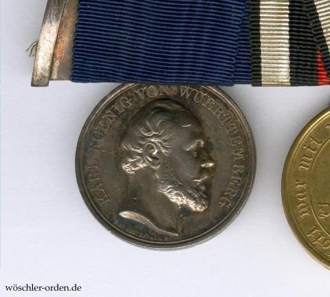 Württemberg, Silberne Militärverdienstmedaille (4. Modell, 1. Ausgabe), an 3er Ordensschnalle