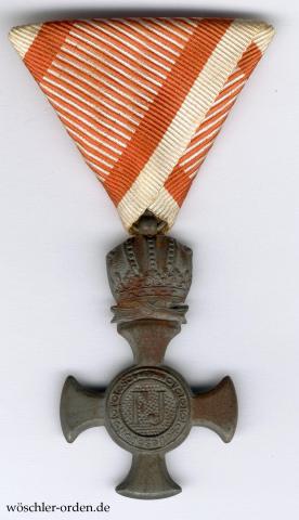 Österreich, Eisernes Verdienstkreuz mit Krone und Kriegsdekoration